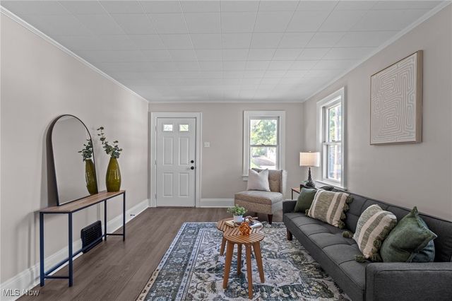 787 Ravenswood Street, Akron, OH 44306