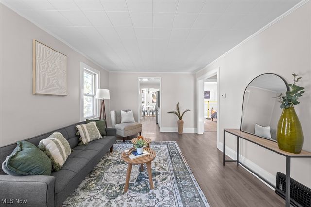 787 Ravenswood Street, Akron, OH 44306