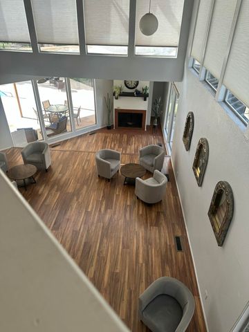 32 Calle Playa Del Sol NE, Albuquerque, NM 87109