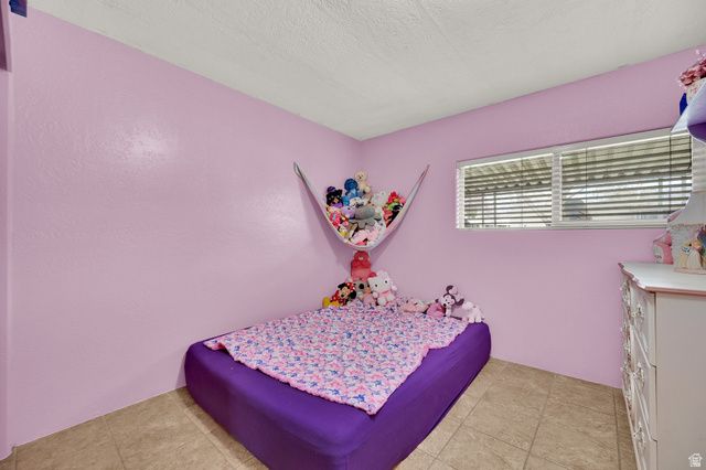 190 E NIMUE CIR, North Salt Lake, UT 84054