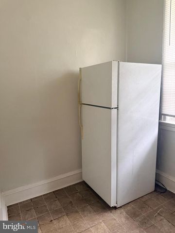 1323 W LOUDON ST, Philadelphia, PA 19141