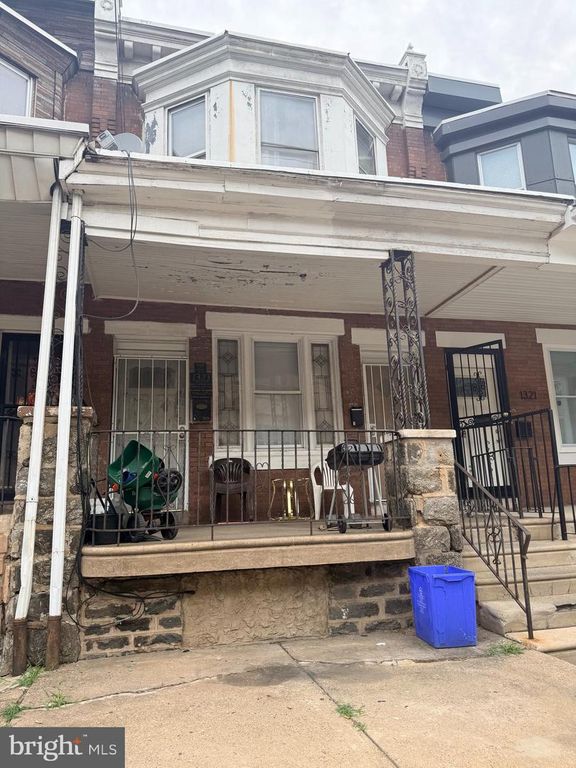 1323 W LOUDON ST, Philadelphia, PA 19141