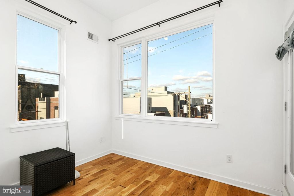 2722 W MASTER ST, PHILADELPHIA, PA 19121 — photo 5