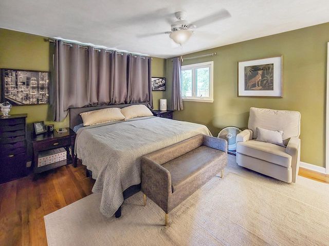 230 Devils LANE, Walworth, WI 53184