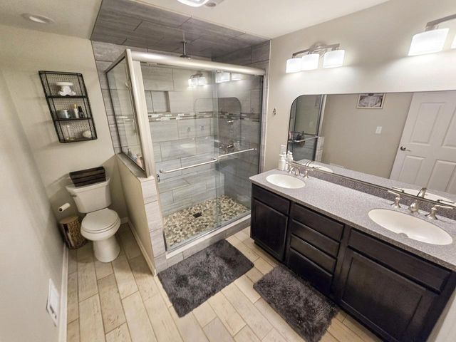 230 Devils LANE, Walworth, WI 53184