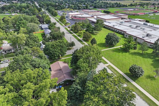 230 Devils LANE, Walworth, WI 53184