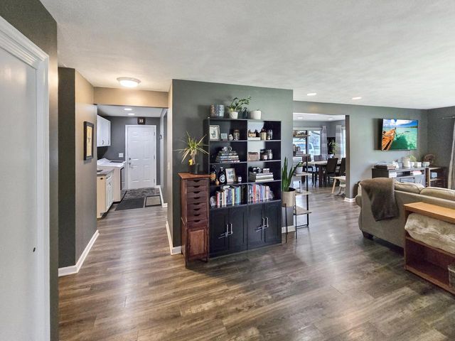 230 Devils LANE, Walworth, WI 53184