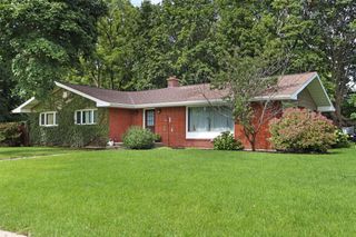 230 Devils LANE, Walworth, WI 53184