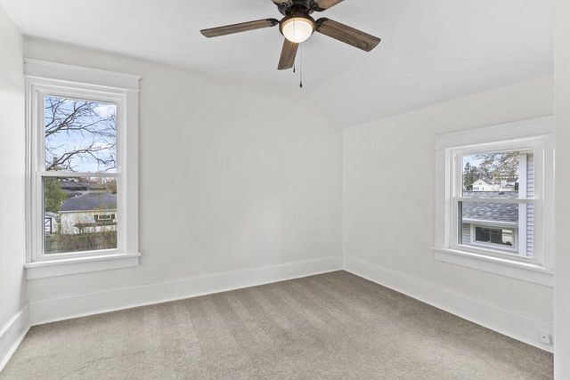 29 TENNESSEE AVENUE, Oshkosh, WI 54901