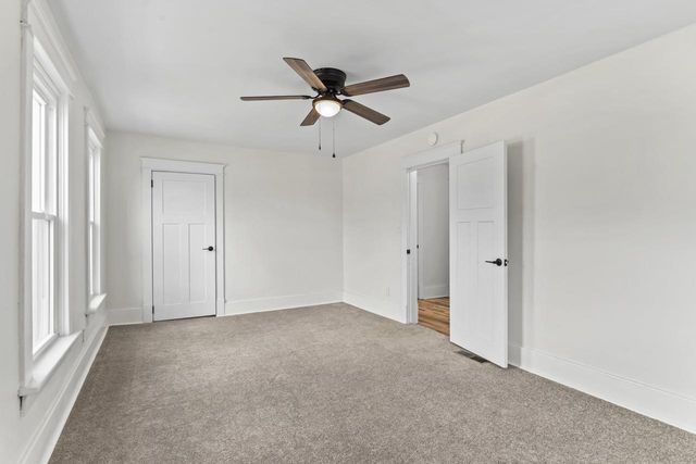 29 TENNESSEE AVENUE, Oshkosh, WI 54901