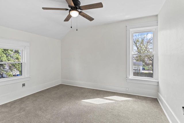 29 TENNESSEE AVENUE, Oshkosh, WI 54901