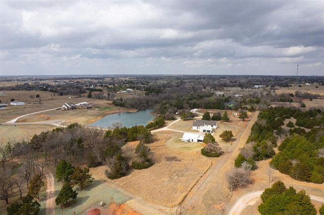 11800 SW 114th Circle, Mustang, OK 73064