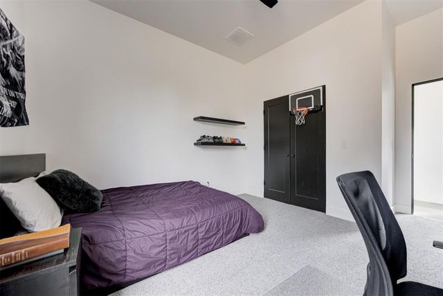 11800 SW 114th Circle, Mustang, OK 73064