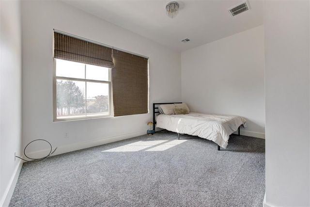 11800 SW 114th Circle, Mustang, OK 73064