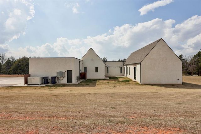 11800 SW 114th Circle, Mustang, OK 73064