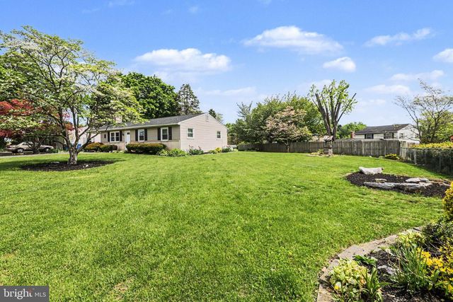 605 OLD GROVE ROAD, Mechanicsburg, PA 17055
