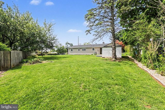 605 OLD GROVE ROAD, Mechanicsburg, PA 17055