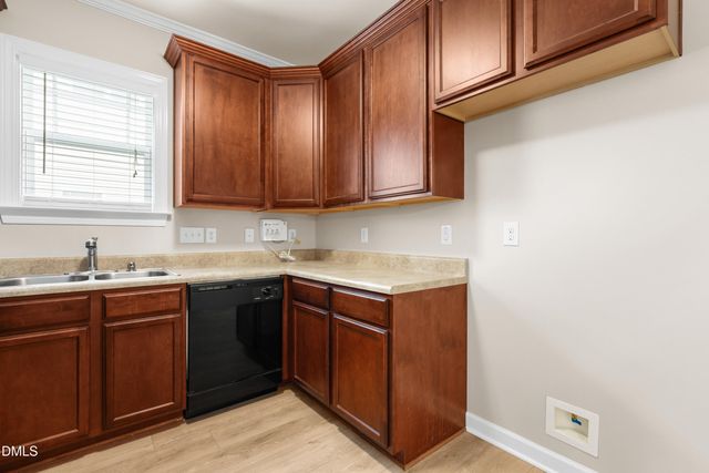 2007 Fieldhouse Avenue, Raleigh, NC 27603