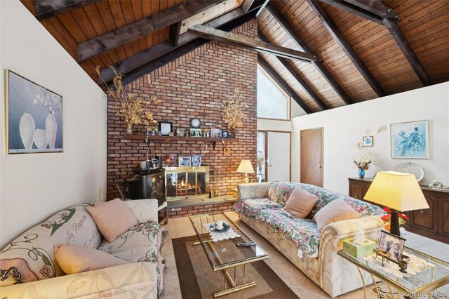 961 Brick Kiln Road, Sag Harbor, NY 11963