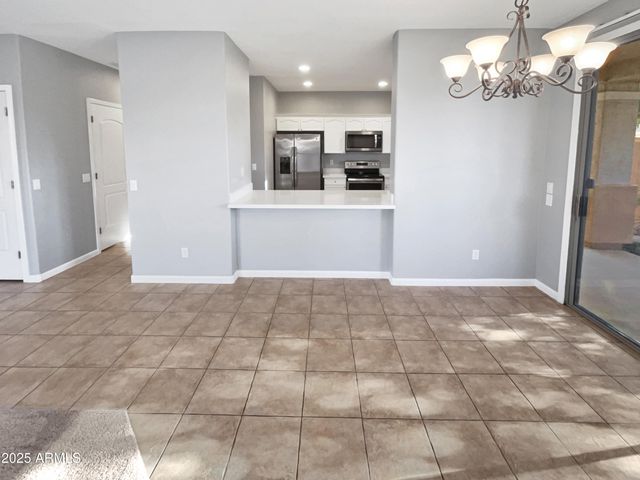 13613 W CYPRESS Street, Goodyear, AZ 85395