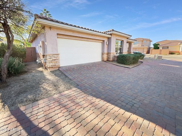 13613 W CYPRESS Street, Goodyear, AZ 85395