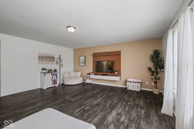 8027 Bach Drive, Indianapolis, IN 46239