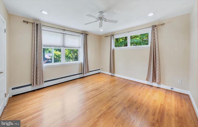 516 RUXTON DR, Wilmington, DE 19809