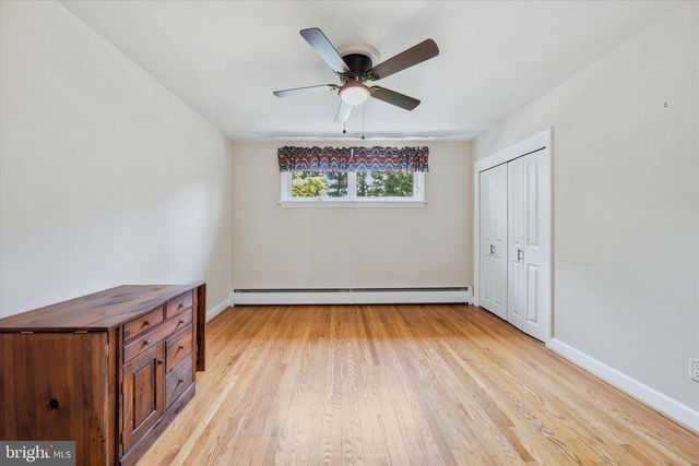 516 RUXTON DR, Wilmington, DE 19809