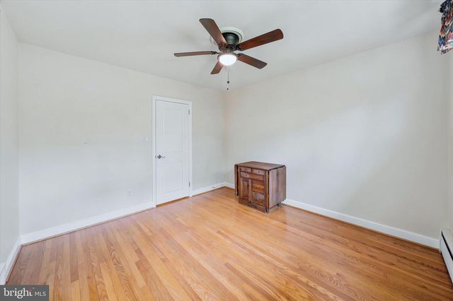 516 RUXTON DR, Wilmington, DE 19809