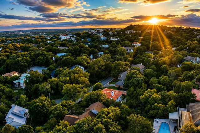 6103 Twin Ledge DR, Austin, TX 78731