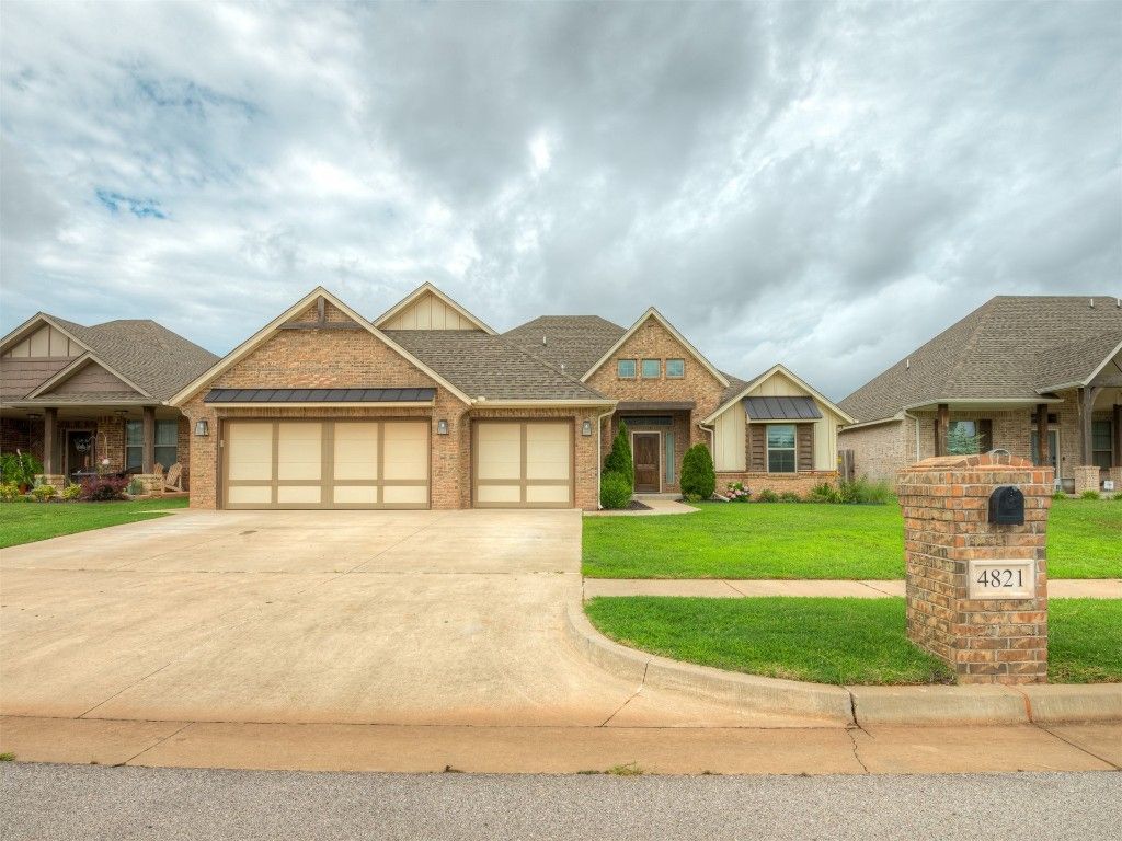 4821 Hidalgo Avenue, Mustang, OK 73064
