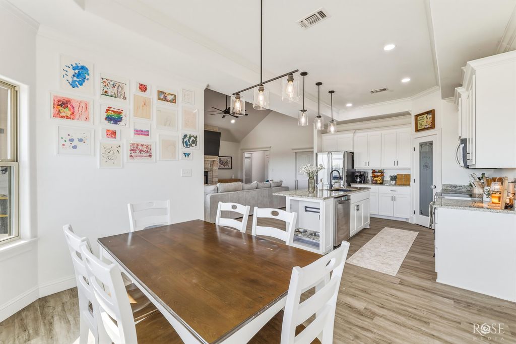 Image 12 of property listing at 4804 Cheetah Run, San Angelo, TX 76901