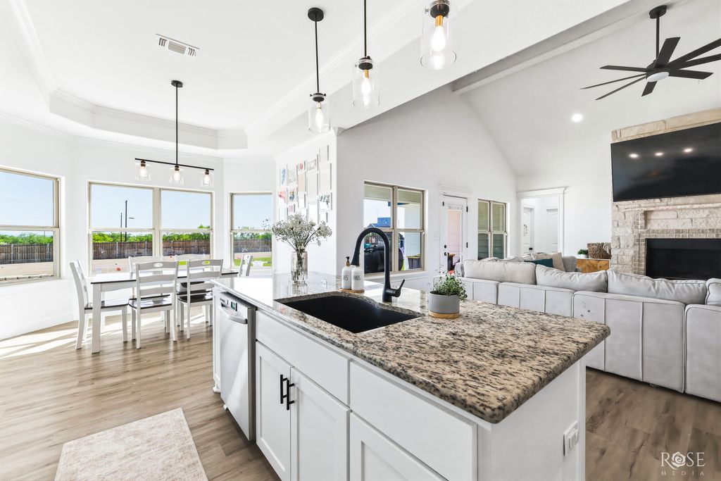 Image 16 of property listing at 4804 Cheetah Run, San Angelo, TX 76901