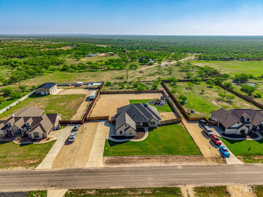 Image 40 of property listing at 4804 Cheetah Run, San Angelo, TX 76901