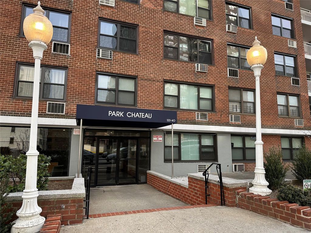 123-40 83rd Avenue 2C, Kew Gardens, NY 11415