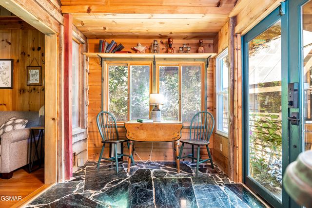 2832 Joyner Hills Lane, Sevierville, TN 37876