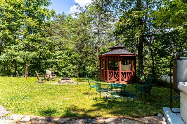 2832 Joyner Hills Lane, Sevierville, TN 37876