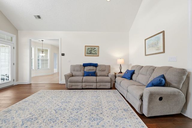 543 Belton Dr., Conway, SC 29526