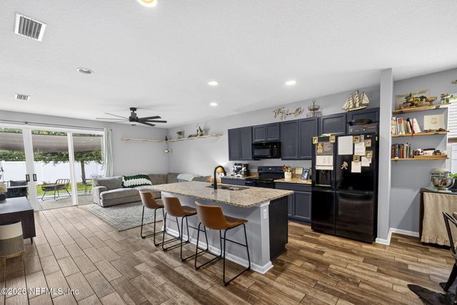 5041 SAWMILL POINT Way, Jacksonville, FL 32210