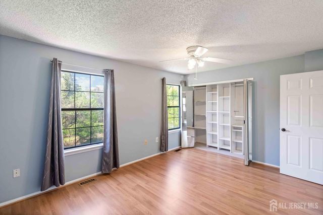 2 Daniel Drive, Franklin, NJ 08823