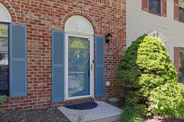 2 Daniel Drive, Franklin, NJ 08823
