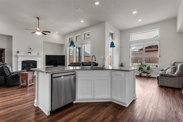 13784 Carmenita Drive, Frisco, TX 75035