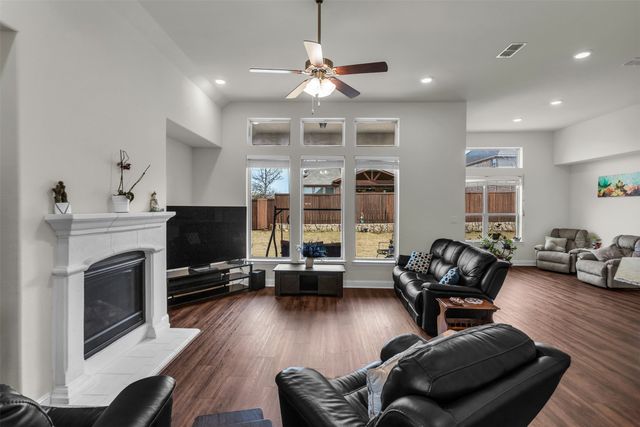 13784 Carmenita Drive, Frisco, TX 75035