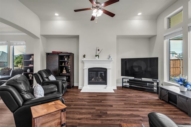 13784 Carmenita Drive, Frisco, TX 75035