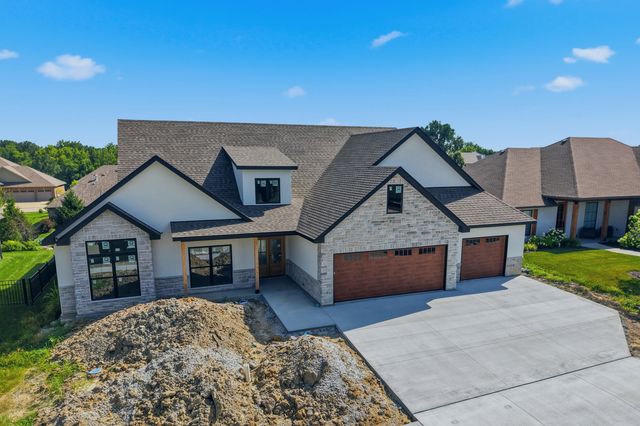 5902 HARLAN CT, Columbia, MO 65201