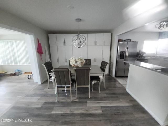 4 CHIPPEWAY Court, Palm Coast, FL 32137