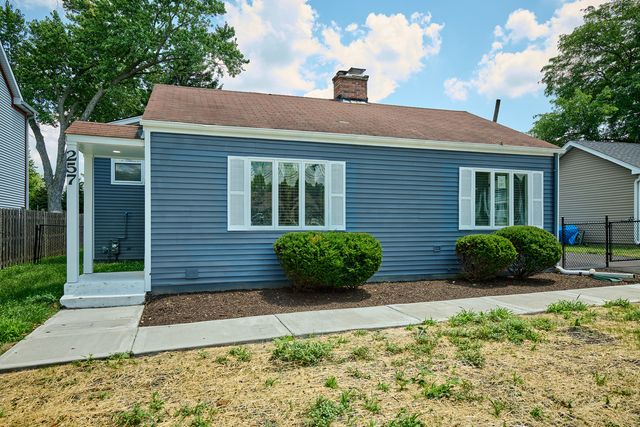 257 N Grace Street, Lombard, IL 60148