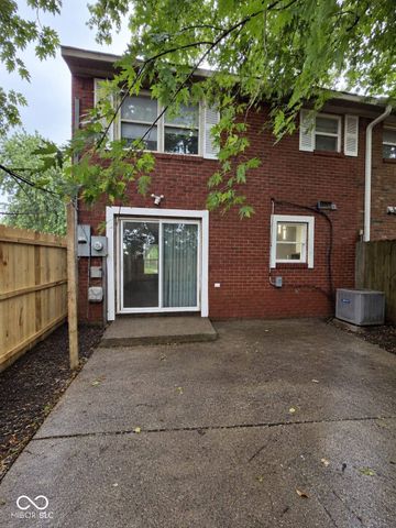 8416 Meadowlark Drive, Indianapolis, IN 46226