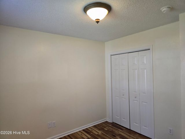 1200 Saint Charles Circle, Greenville, NC 27834