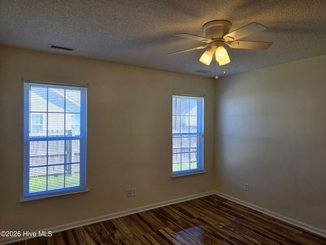 1200 Saint Charles Circle, Greenville, NC 27834